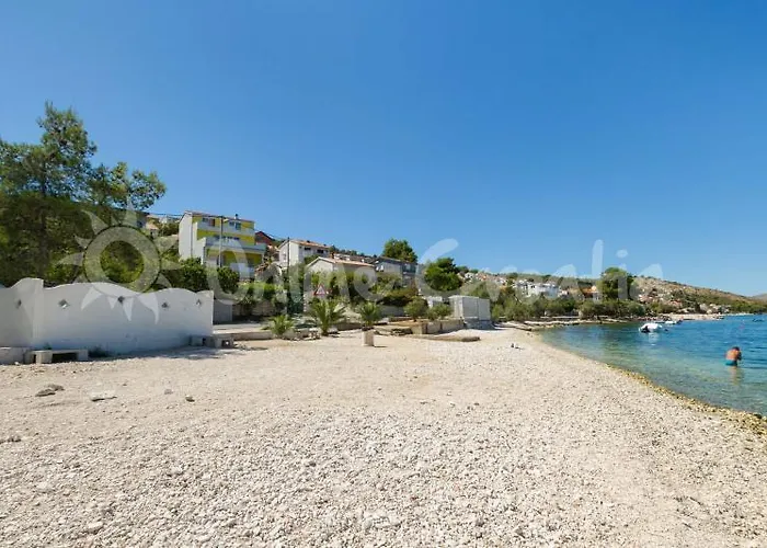 아파트 Sakal 트로기르