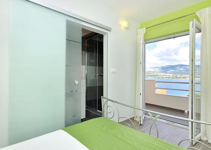 Apartament Sakal *